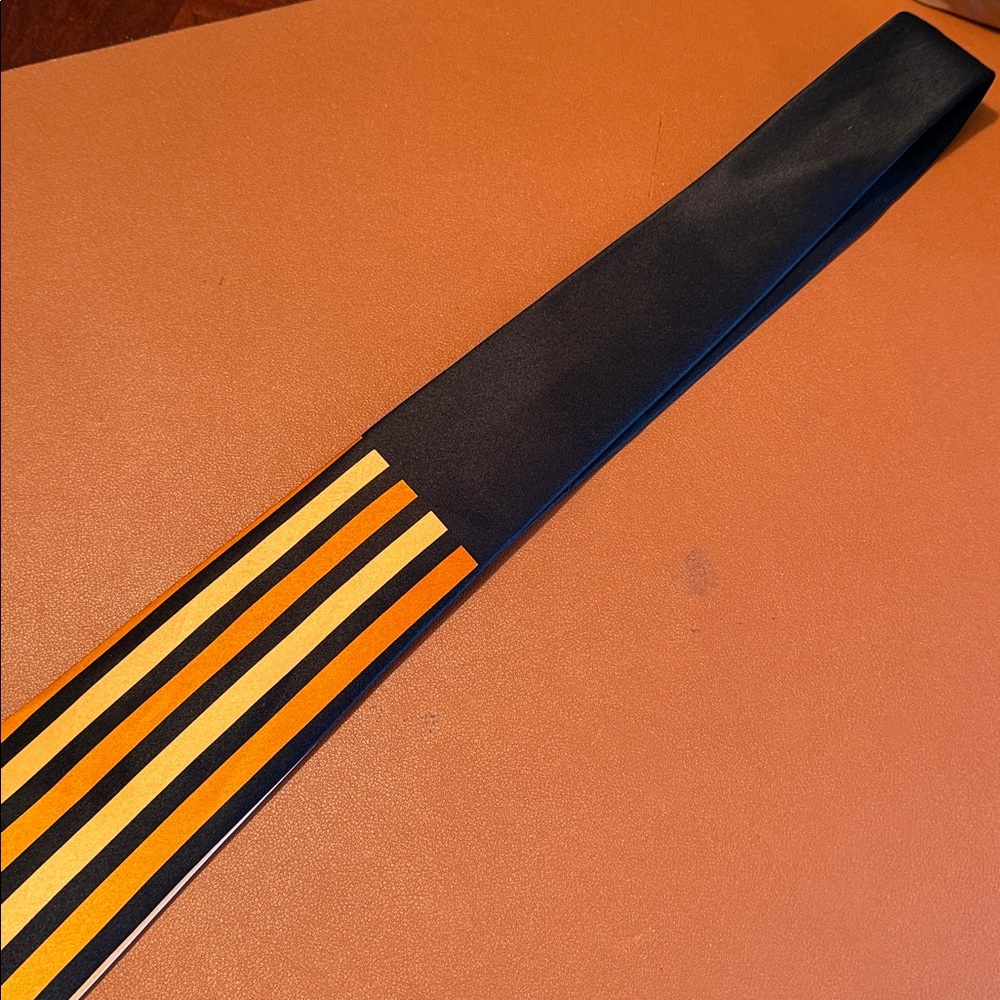 Stacy Adams Orange and Black Silk Tie - Picture 5 of 11